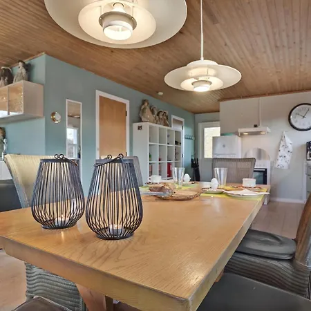 Ferienhaus Schönes Haus Mit 3 Schlafzimmern In *