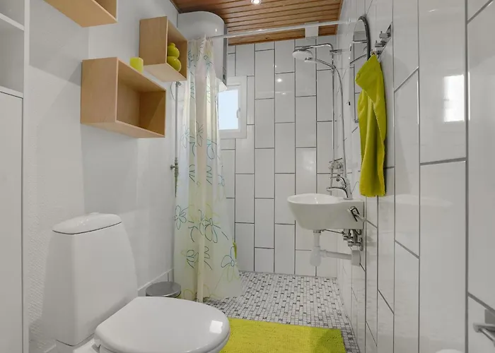 3 Bedroom Beautiful In * Haderslev